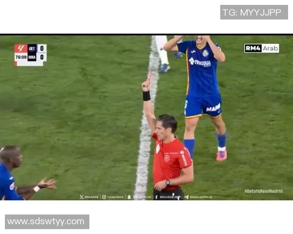 球星替补登场逆转战局彰显团队精神与足球无限魅力