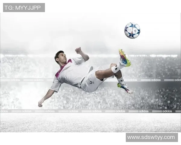 足球球星阵容背景图展示荣耀时刻与世界足球传奇风采